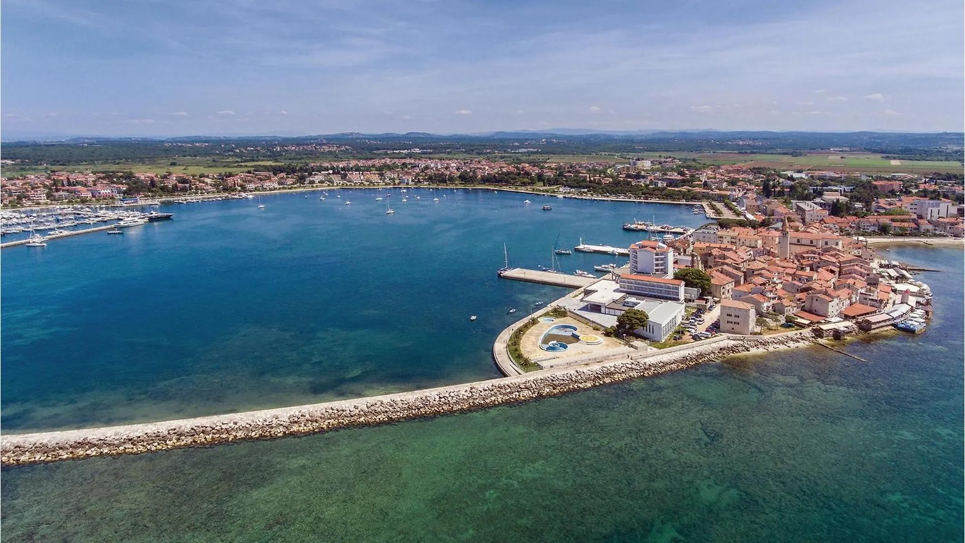 Awesome Home In Novigrad With Kitchen Novigrad Istria